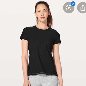 Lululemon into the sun top